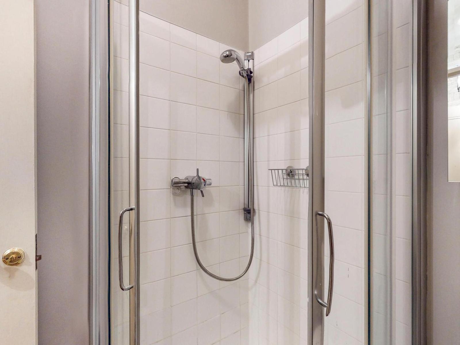 Apartment Pass The Keys Cozy Bloomsbury Flat Near Tube High Holborn *